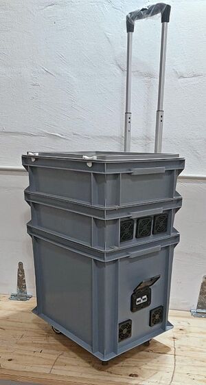 Maico 09-E-Cat-WallBox-2b 343x640.jpg