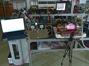 Egely-electricity-1203-labor01 640x479.jpg